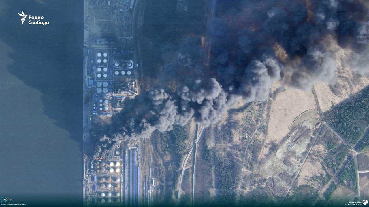 Fire reignites at Ust-Luga port after drone strike