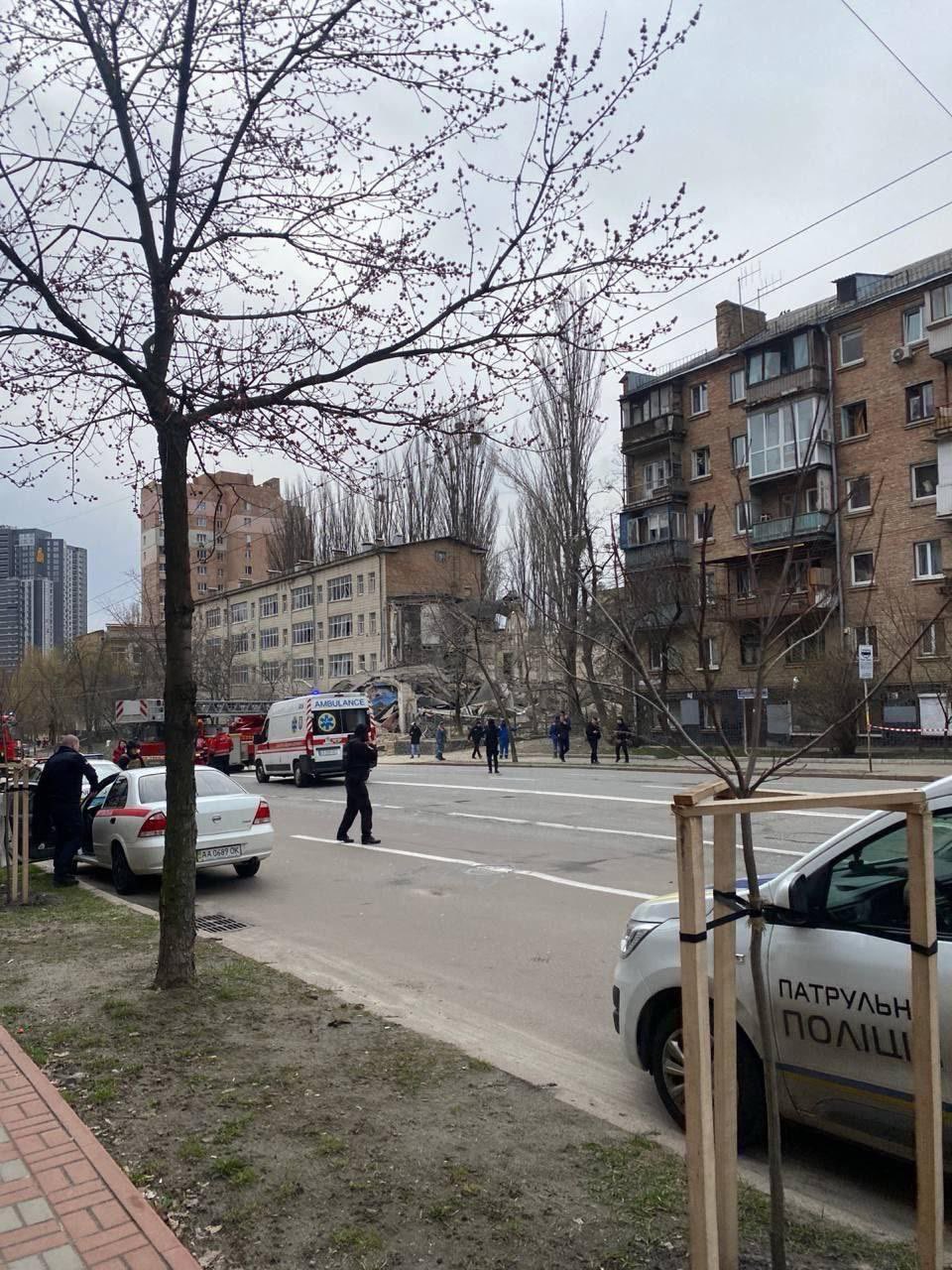 Four injured in Russian missile attack on Kyiv, mayor says