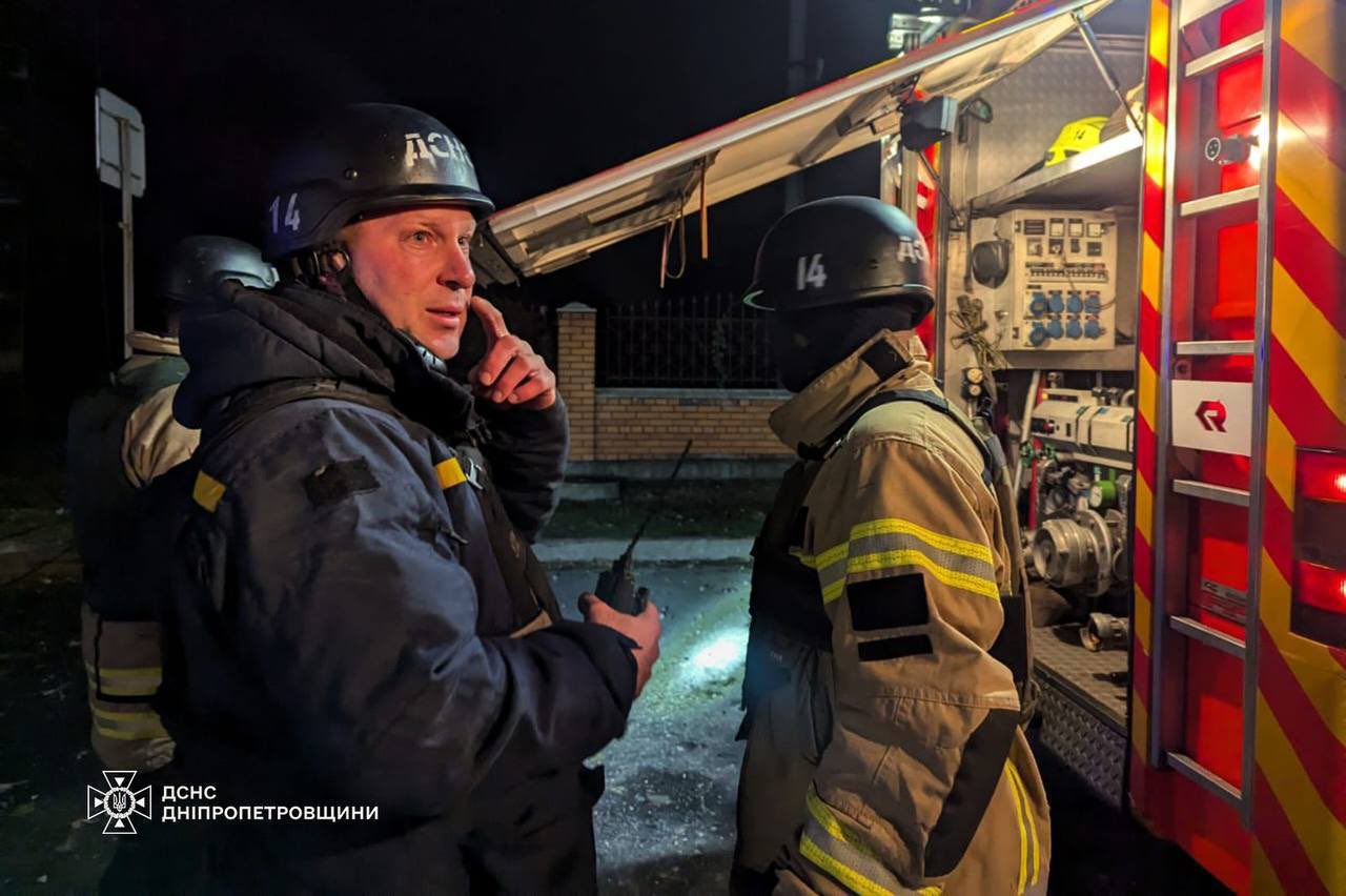 Russian strike on Kryvyi Rih injures 17, including rescue worker, second attack