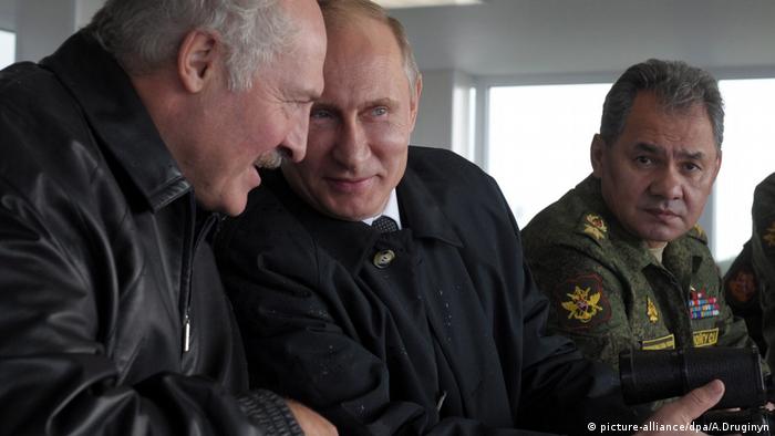 Lukashenko threatens attacks on Belarus