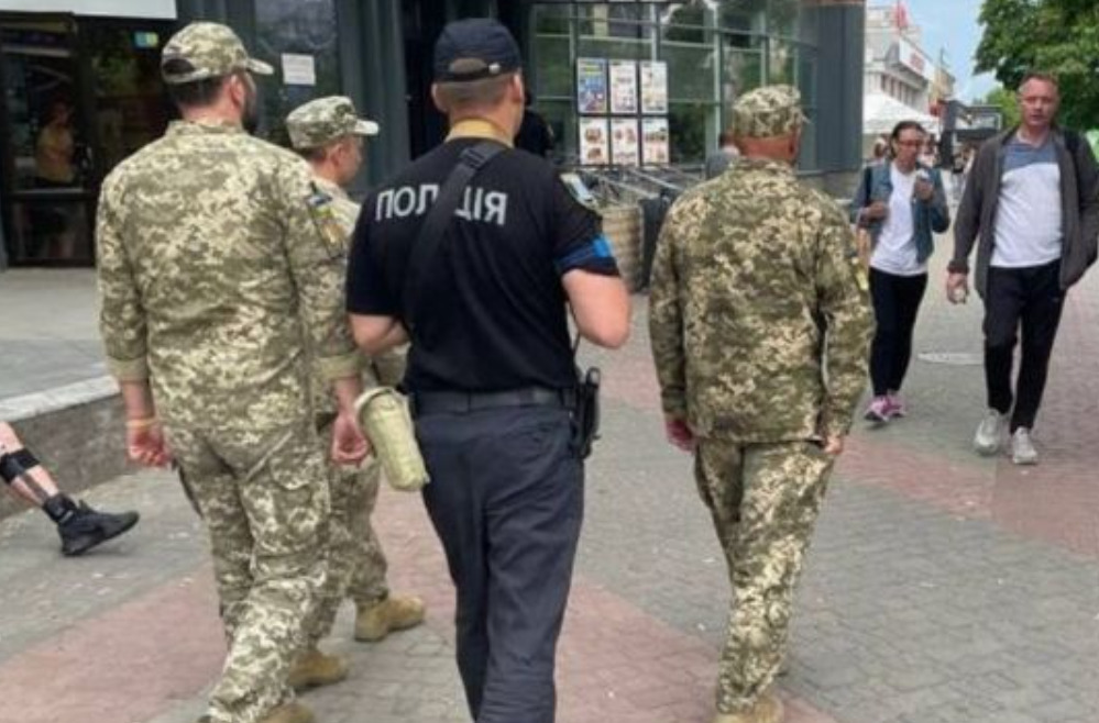 Investigation launched into alleged beating of man by TCC military in Dnipro