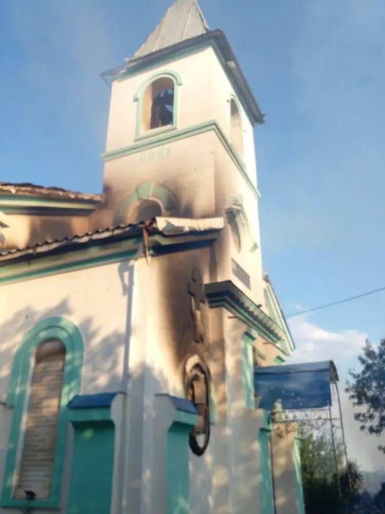 Russian occupiers destroy Swedish-German church in Zmiivka