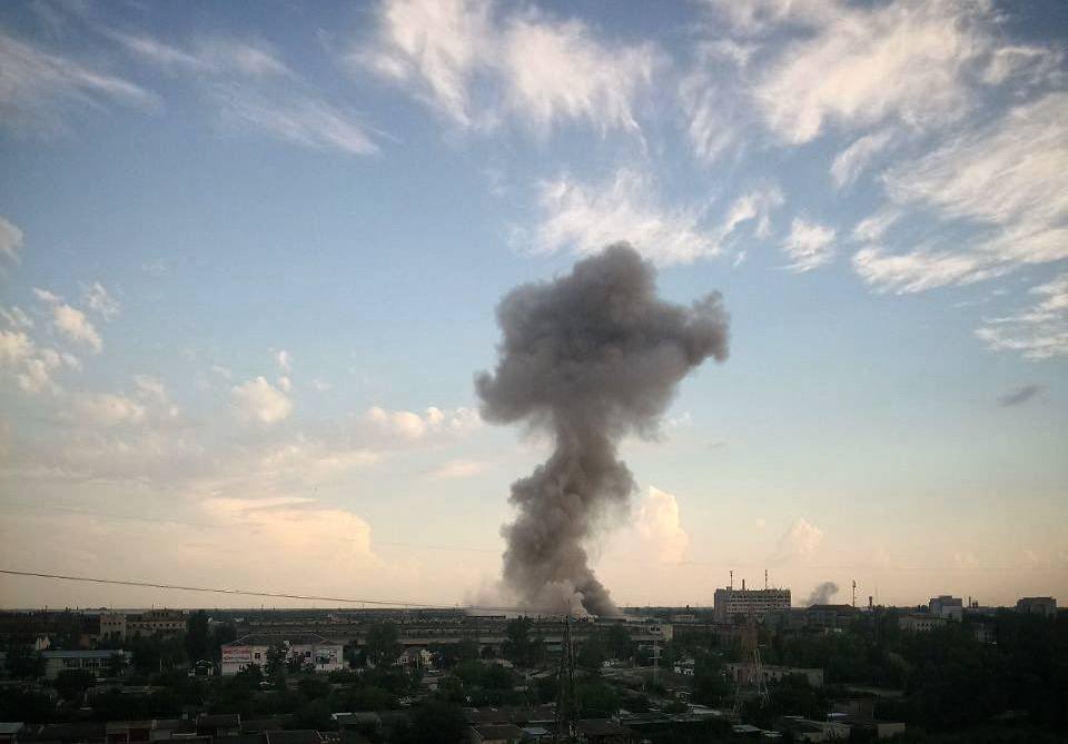 Big BOOM at Nova Kakhovka, Kherson region: ammunition detonation reported