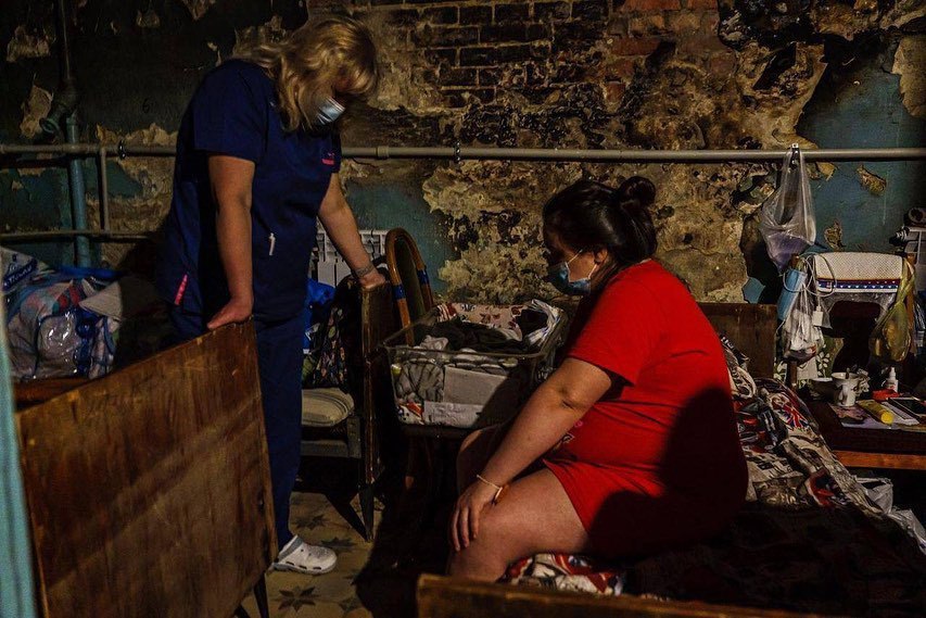 Pregnant women give birth in Kharkiv basements