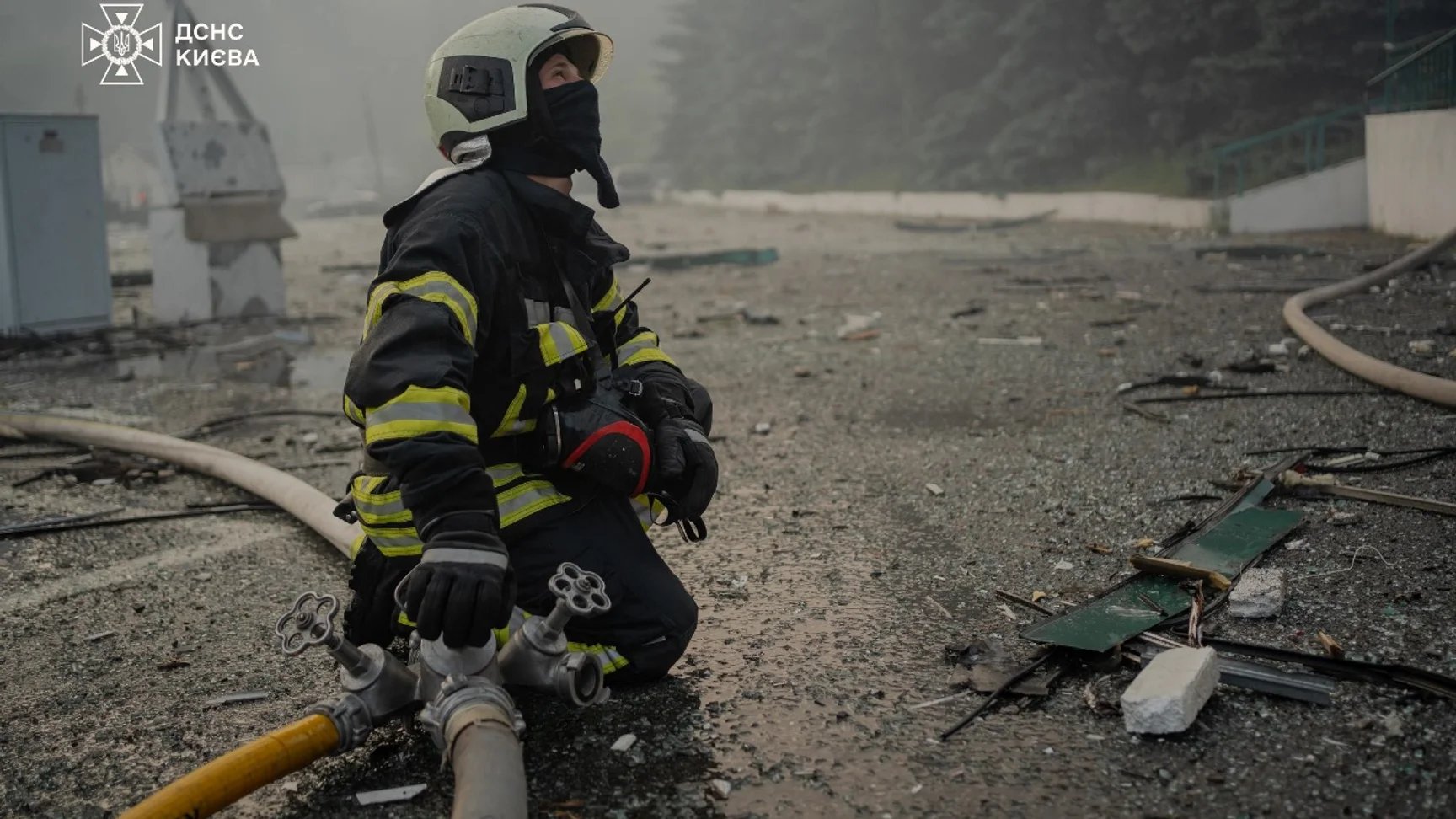 1,902 tons of pollutants released in Kyiv attacks