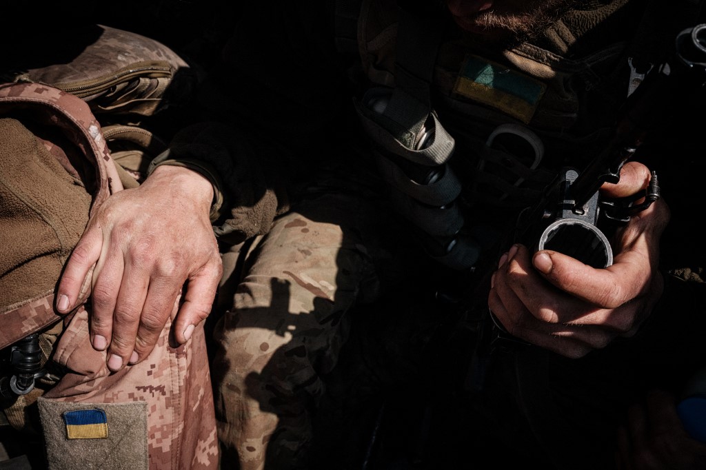 Zelensky: Up to 700 Ukrainian soldiers killed or wounded daily