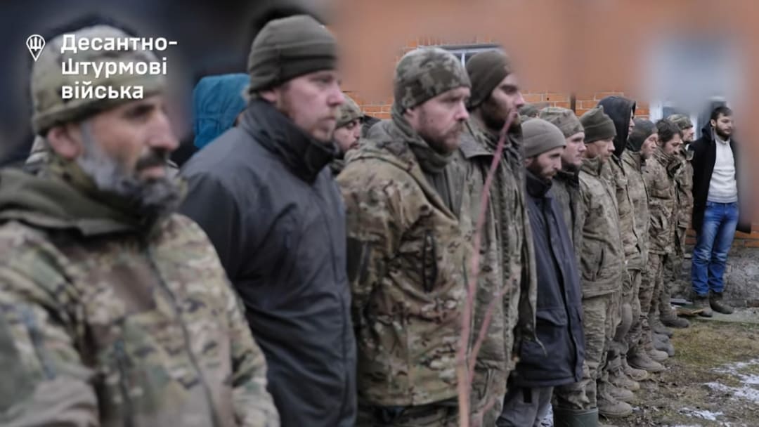 Ukrainians Capture 27 Russian Soldiers in Kursk