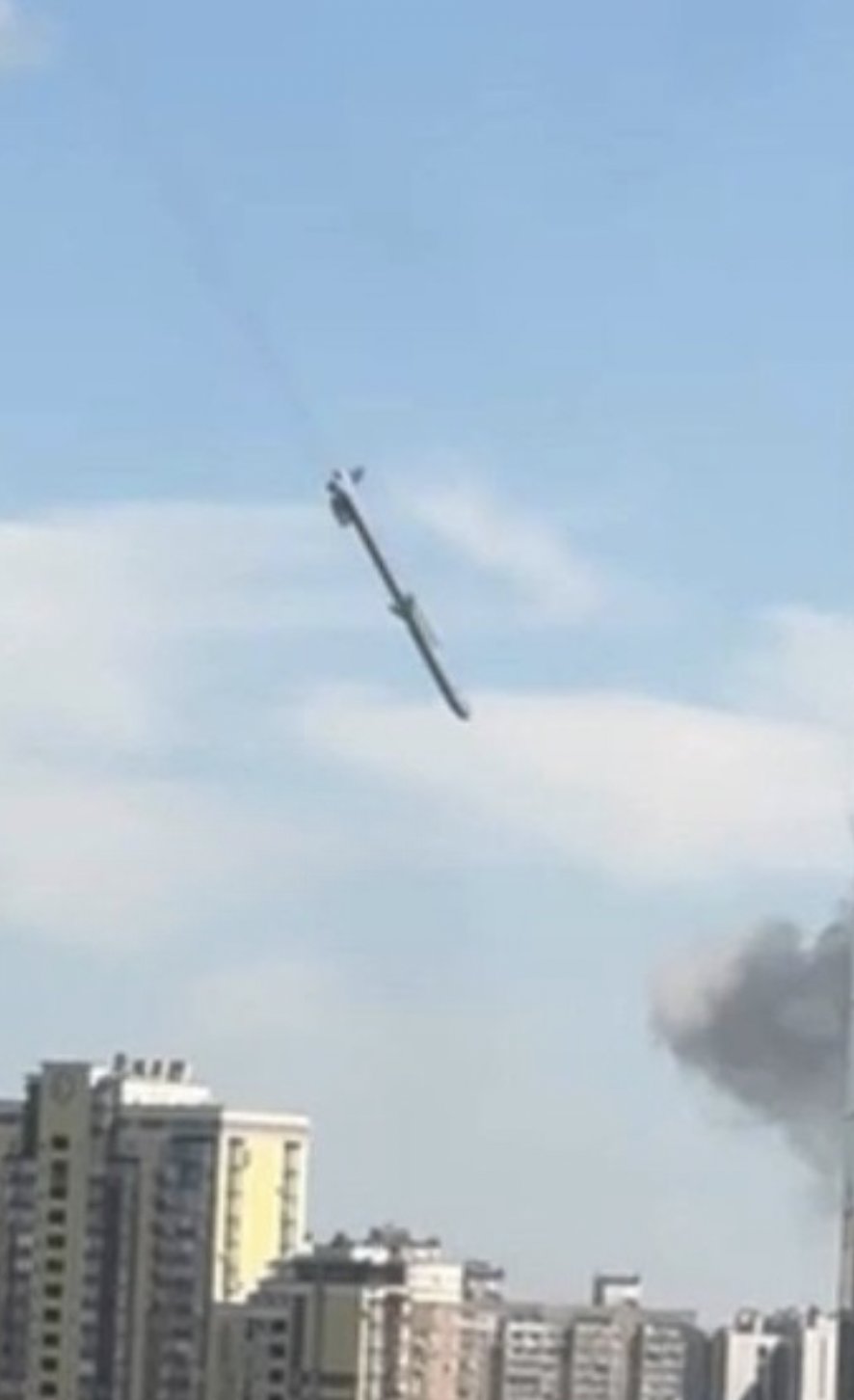 Kh-101 cruise missile strikes Okhmatdyt Children’s Hospital, undamaged by air defense.
