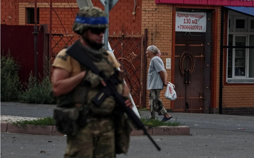Ukraine’s success in Kursk hinges on thin thread