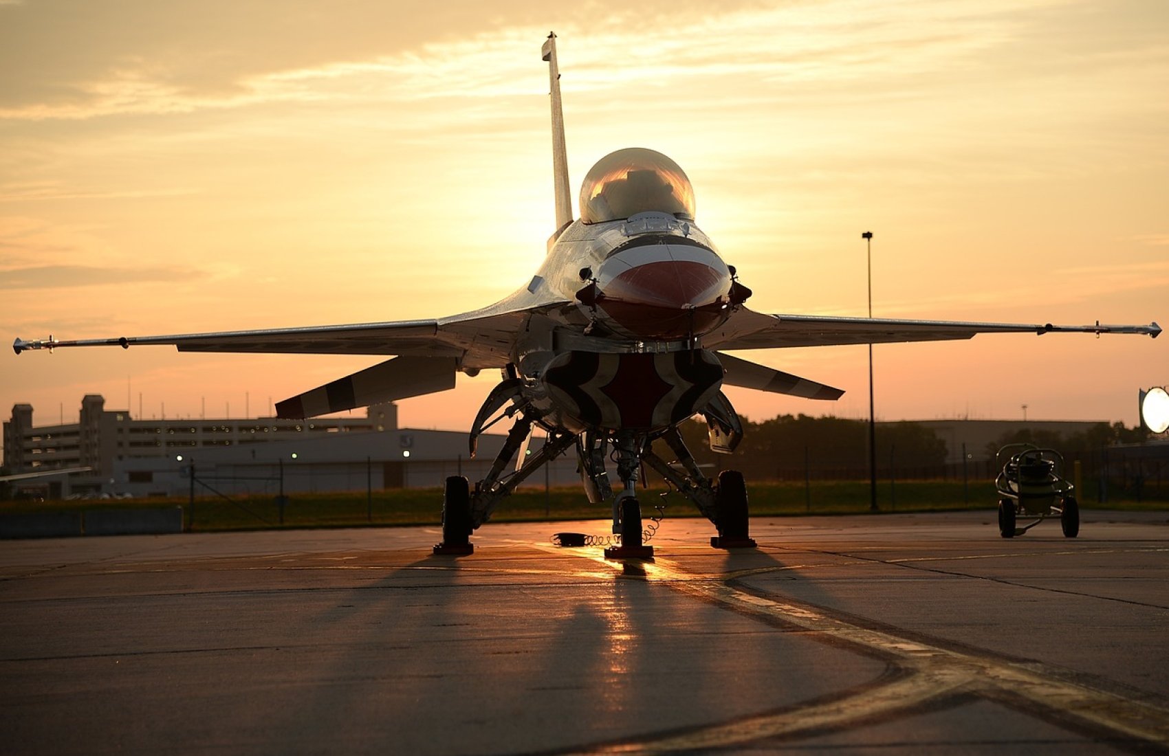 Europe boosts Ukraine aid with €2B and F-16 jets