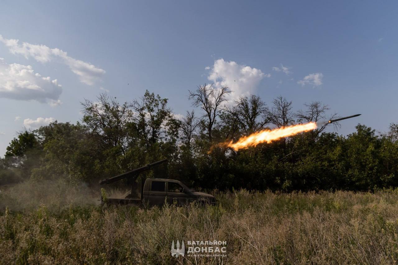 Donbas Battalion sends fiery gifts to occupiers without special occasion