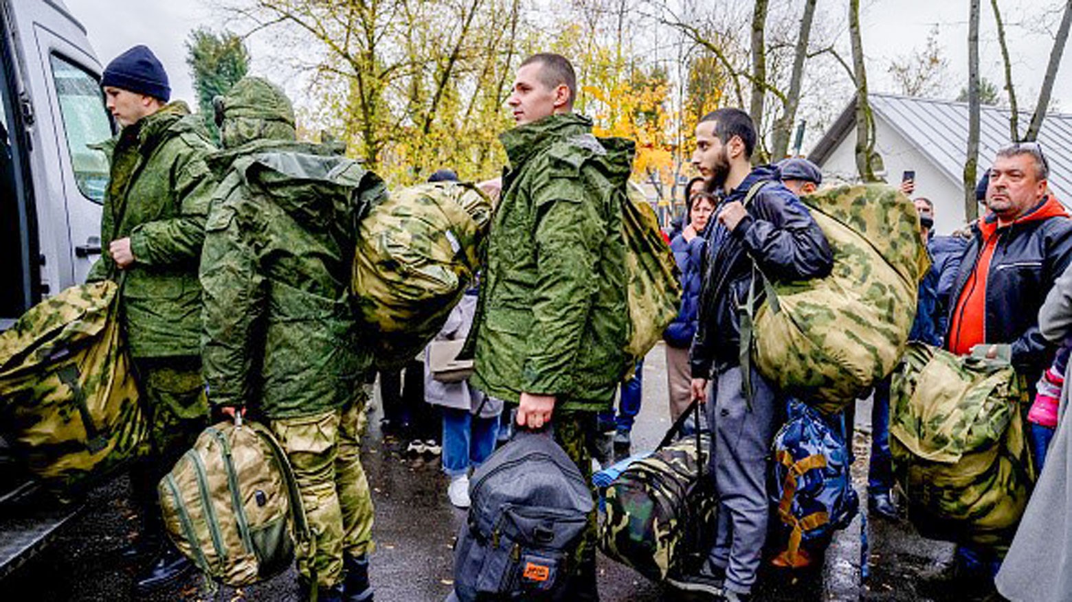 Russia struggles to recruit for war effort