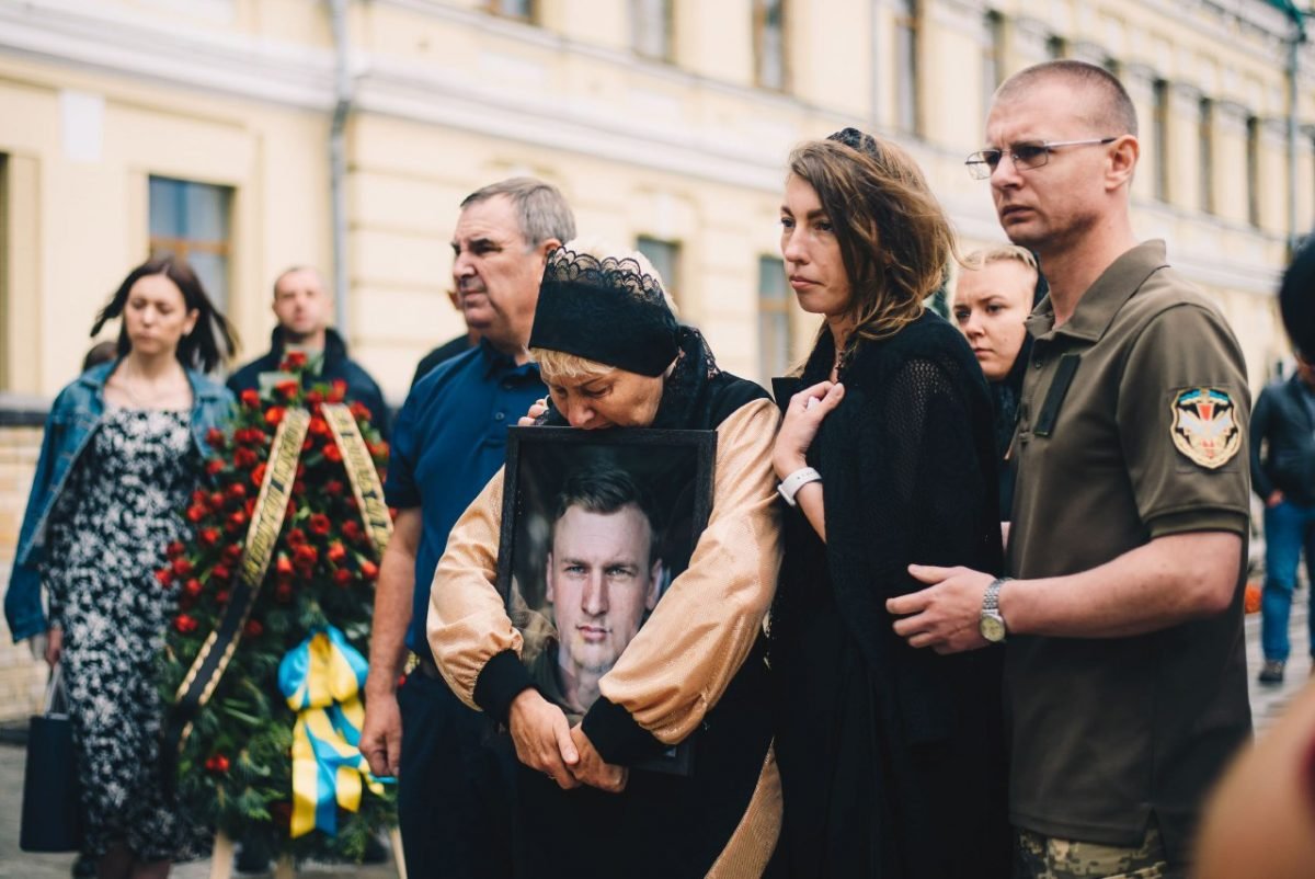 Kyiv honors fallen commander Andriy Verkhohliad