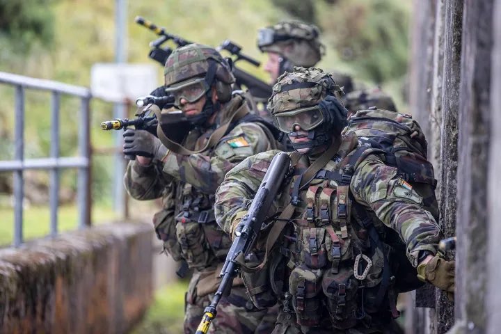 Ireland Pledges €100 Million in Military Aid to Ukraine