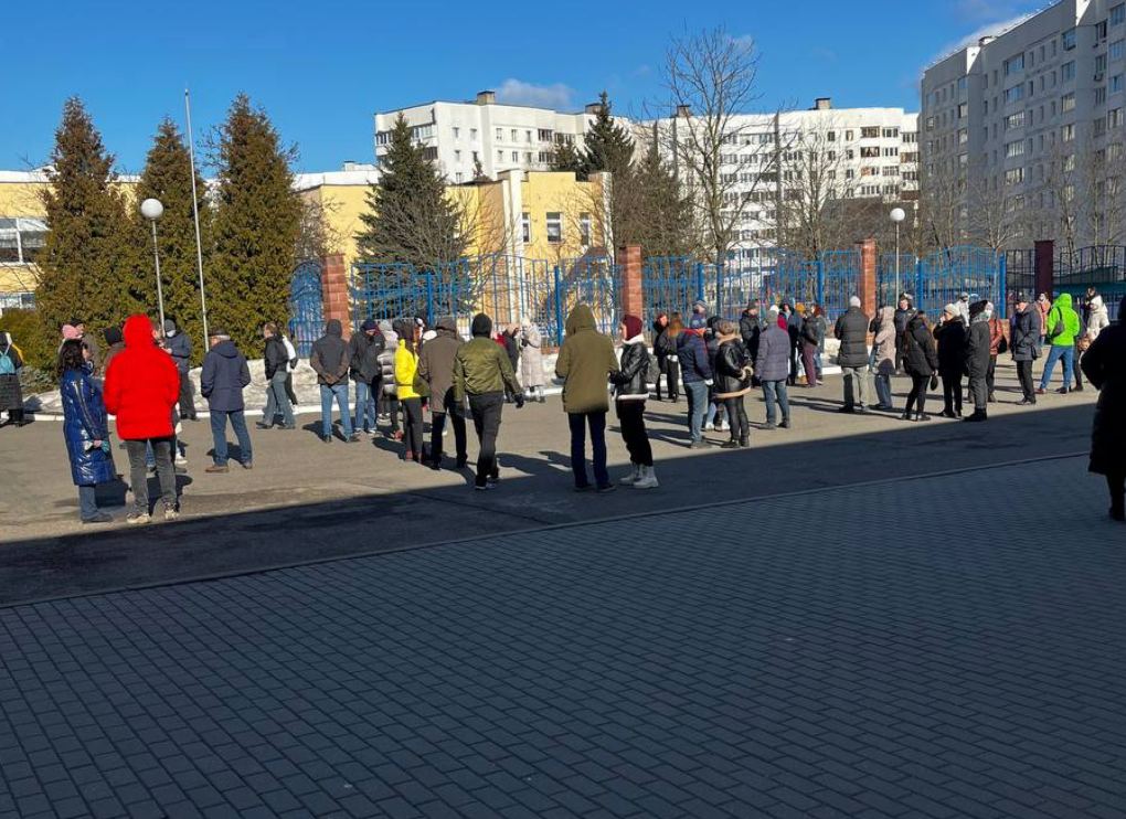 Belarus: Gathering Against the War