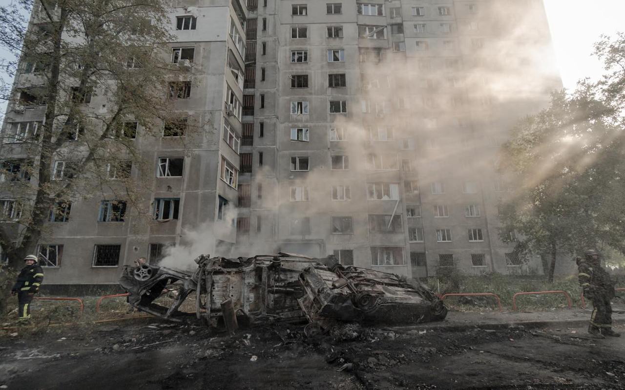 Zelensky calls for stronger Ukrainian air defense