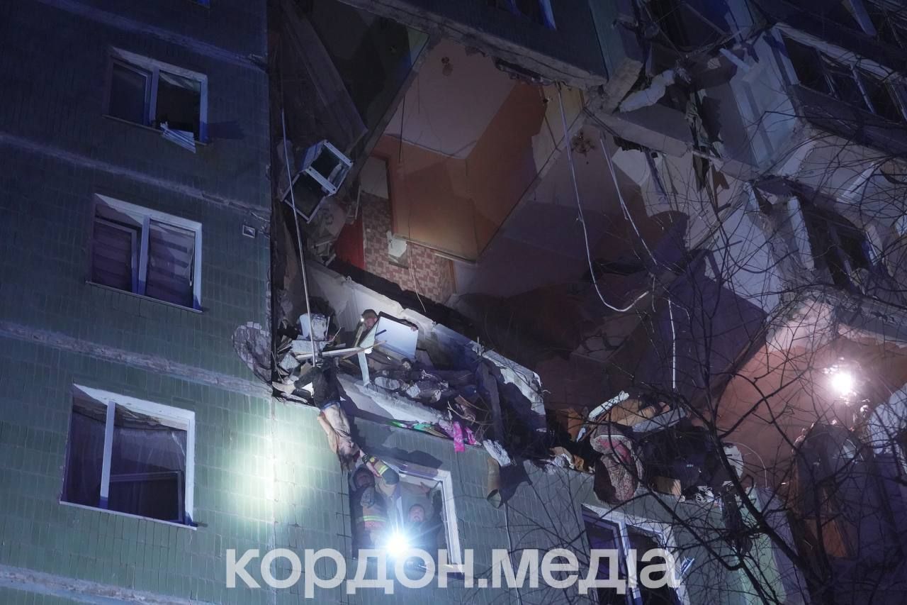Woman rescued after drone attack collapses building