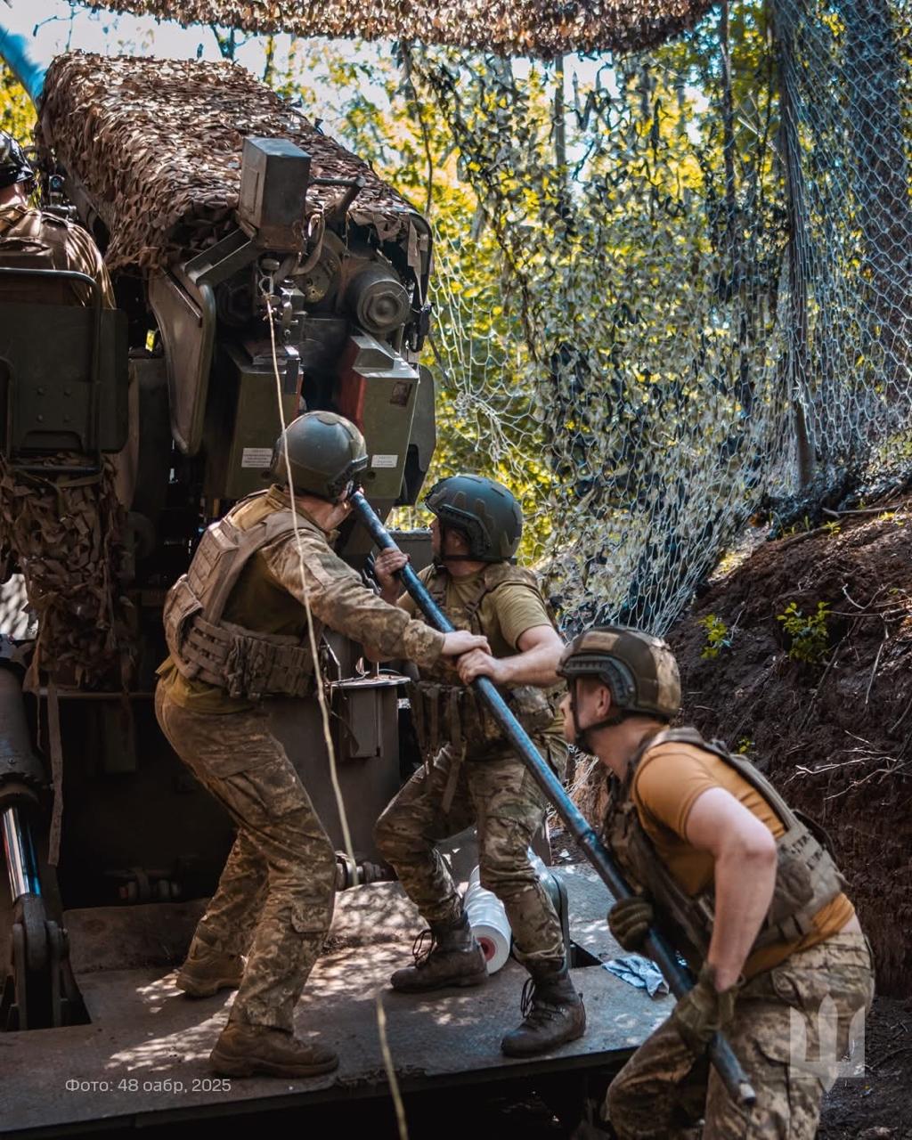 Ruthless artillery: heat and fire for the enemy