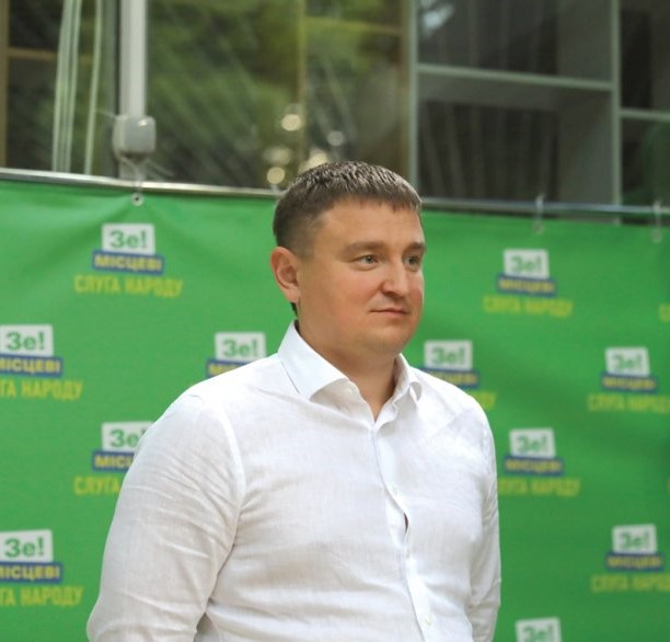 “Servants of the People” Firm Awarded 420 Million for School Near Kyiv