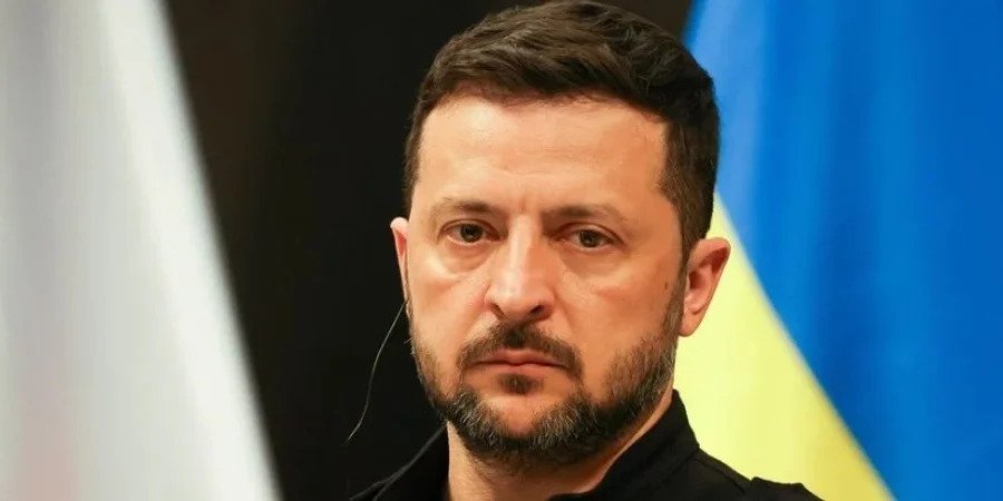 Zelensky arrives in Canada for G7 summit