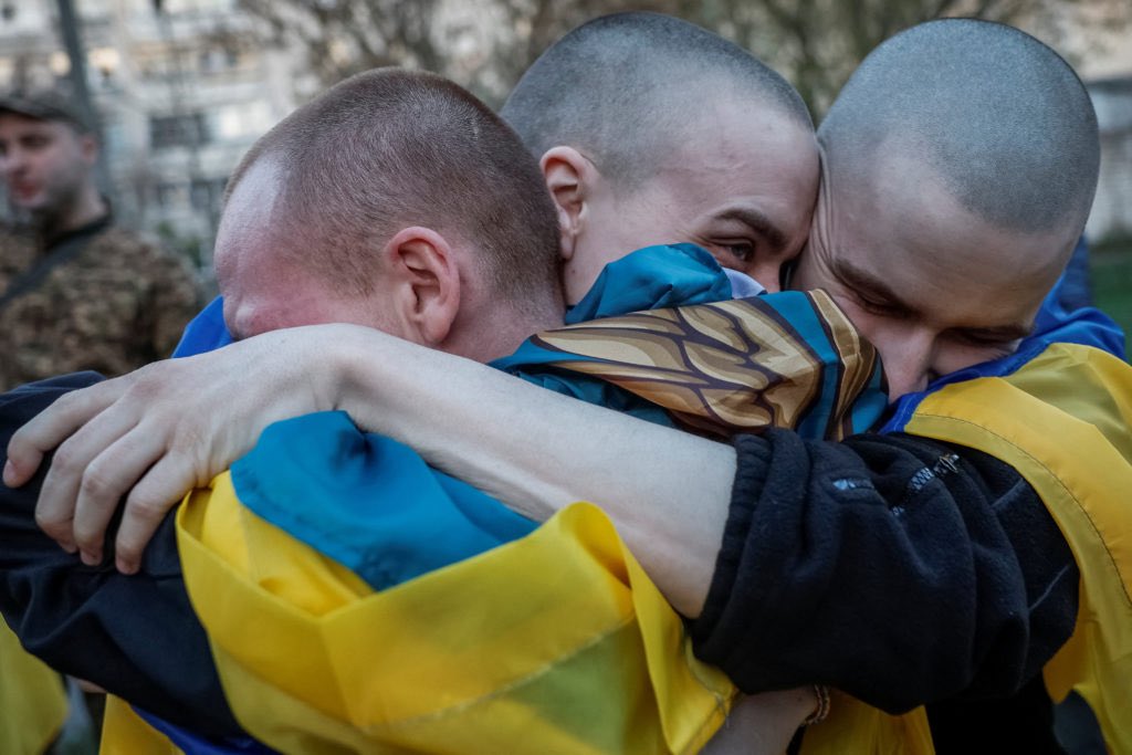 1000 Prisoners Exchanged Between Russia and Ukraine: Excellent News