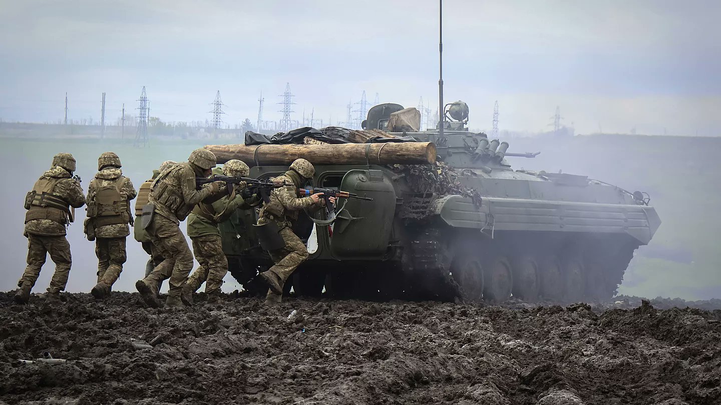 Allies’ insufficient military aid and poorly trained brigades hampered offensive.