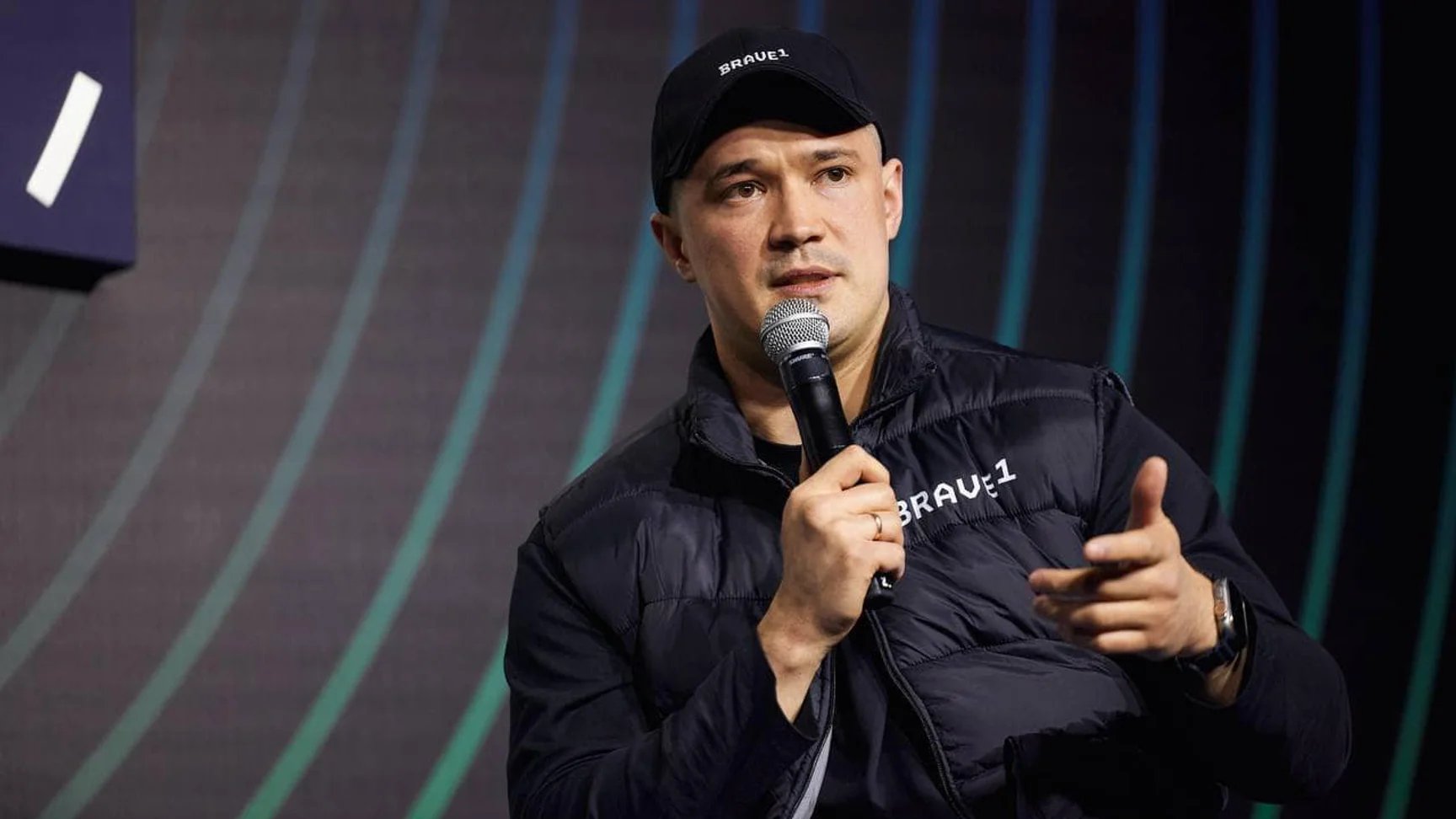Ukraine faces thousands of cyberattacks monthly