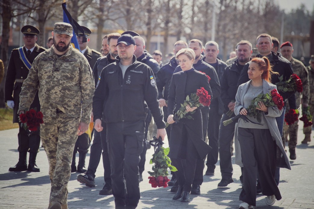 Five Unknown Defenders Laid to Rest at Memorial Cemetery