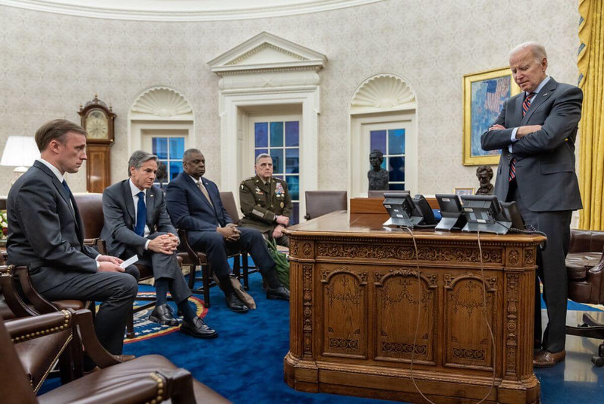 US authorizes strikes in Russia with US weapons