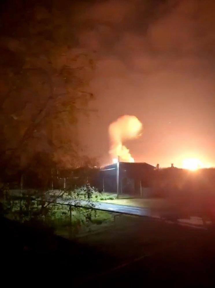 Explosions nocturnes et attaques de drones sur les infrastructures ferroviaires