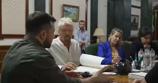 Zelensky meets with British businessman Richard Branson