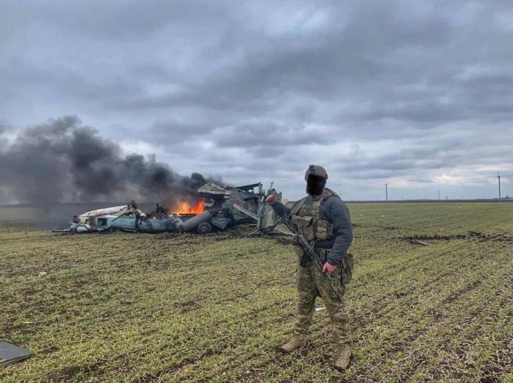 Marine ‘Tourist’ downs 4 helicopters