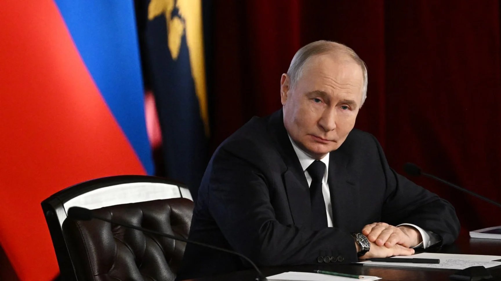 Putin seeks funds from businessmen for Donetsk takeover