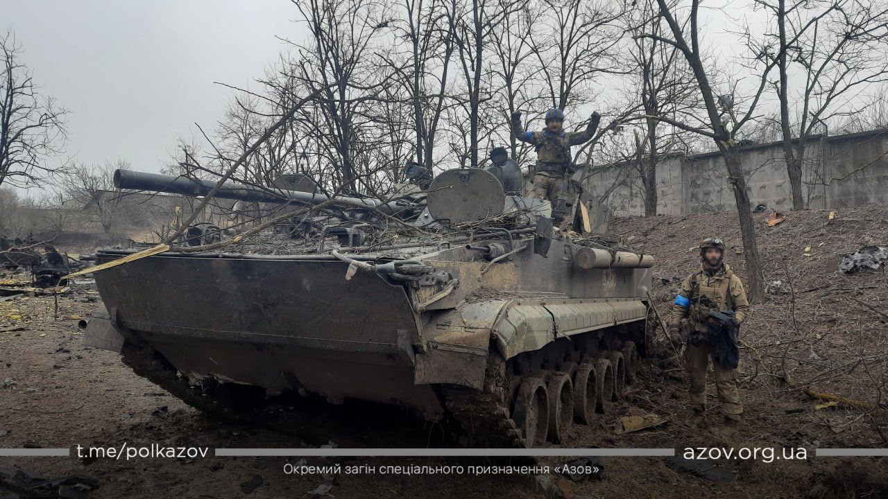 Azov Destroys Russian Equipment in Mariupol: Photo Report