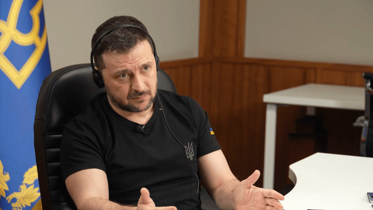 Zelensky to Trump: Ukraine gave up nukes, got war instead