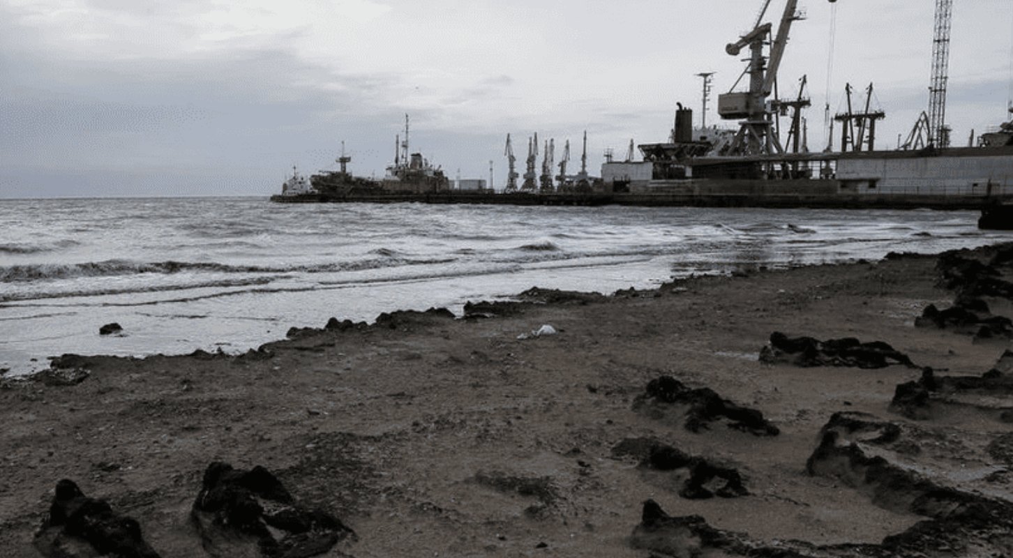 Ukraine alerts Turkey over stolen grain ship