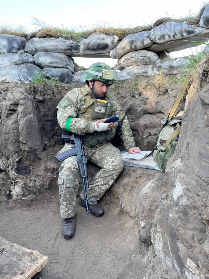 Ukrainian ambassador to Hungary is ethnic Hungarian professor who taught from trenches