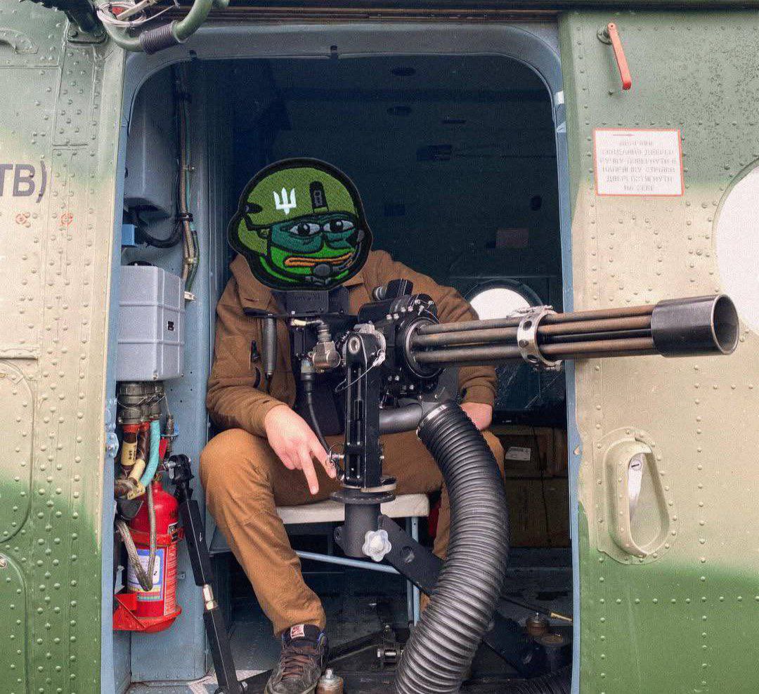 Ukrainian Mi-8 crew shoots Shahed drones with M134 Minigun
