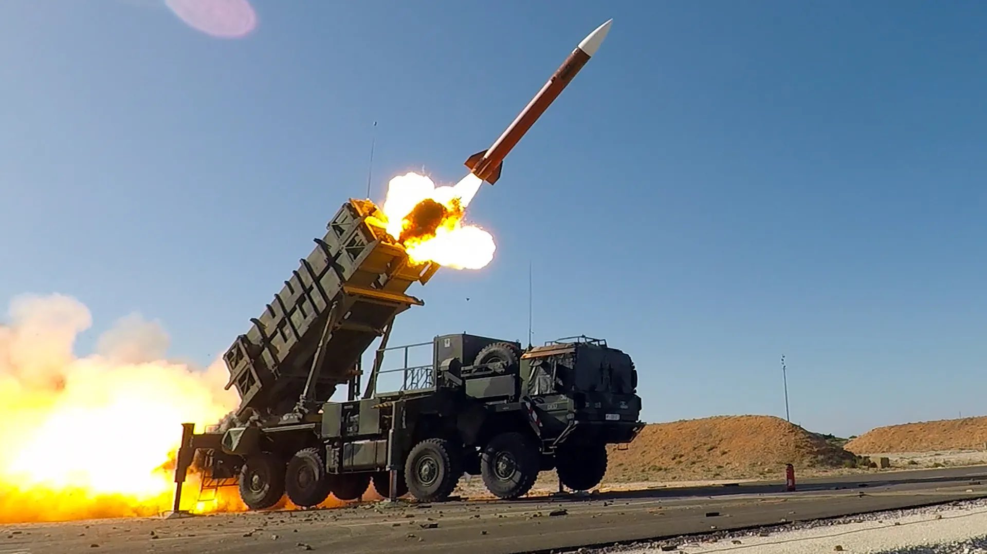 US sends 500+ interceptor missiles to Ukraine for Patriot and NASAMS