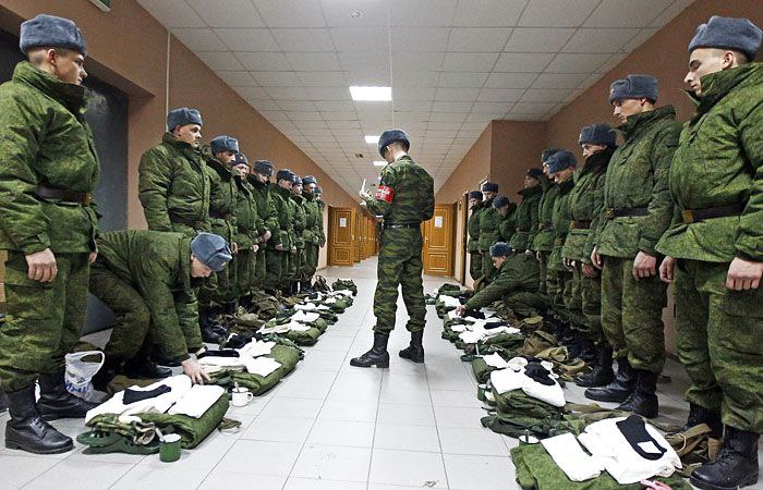 Russia preparing offensive, boosting army by 150,000