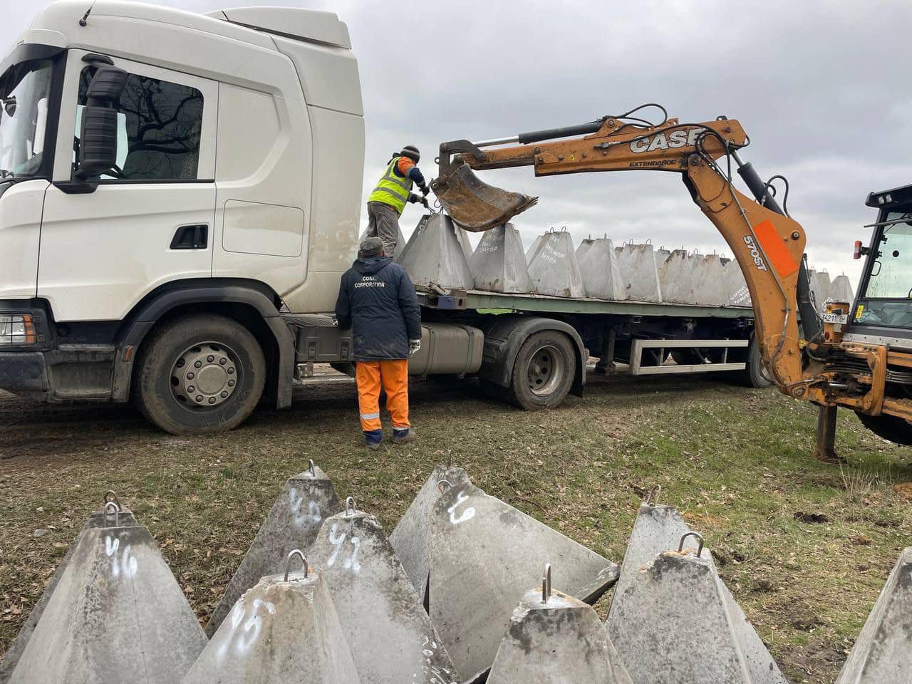Over 5000 ‘Dragon’s Teeth’ Installed in Odesa Region