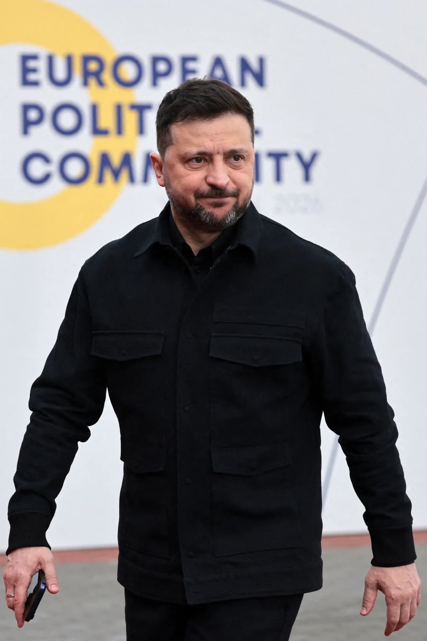 Zelensky sharply criticizes Trump administration