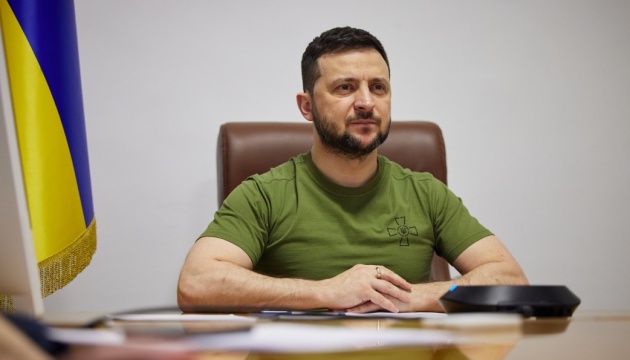 Zelensky explains why he won’t tighten control post-war