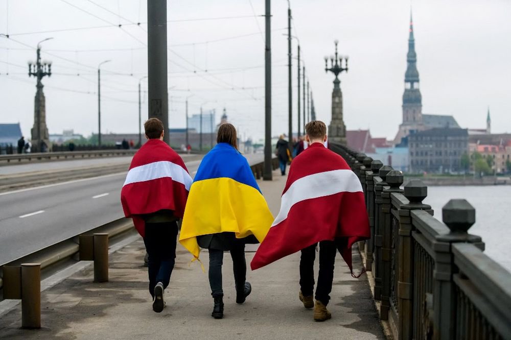 Latvia approves new military aid package including anti-aircraft guns and drones