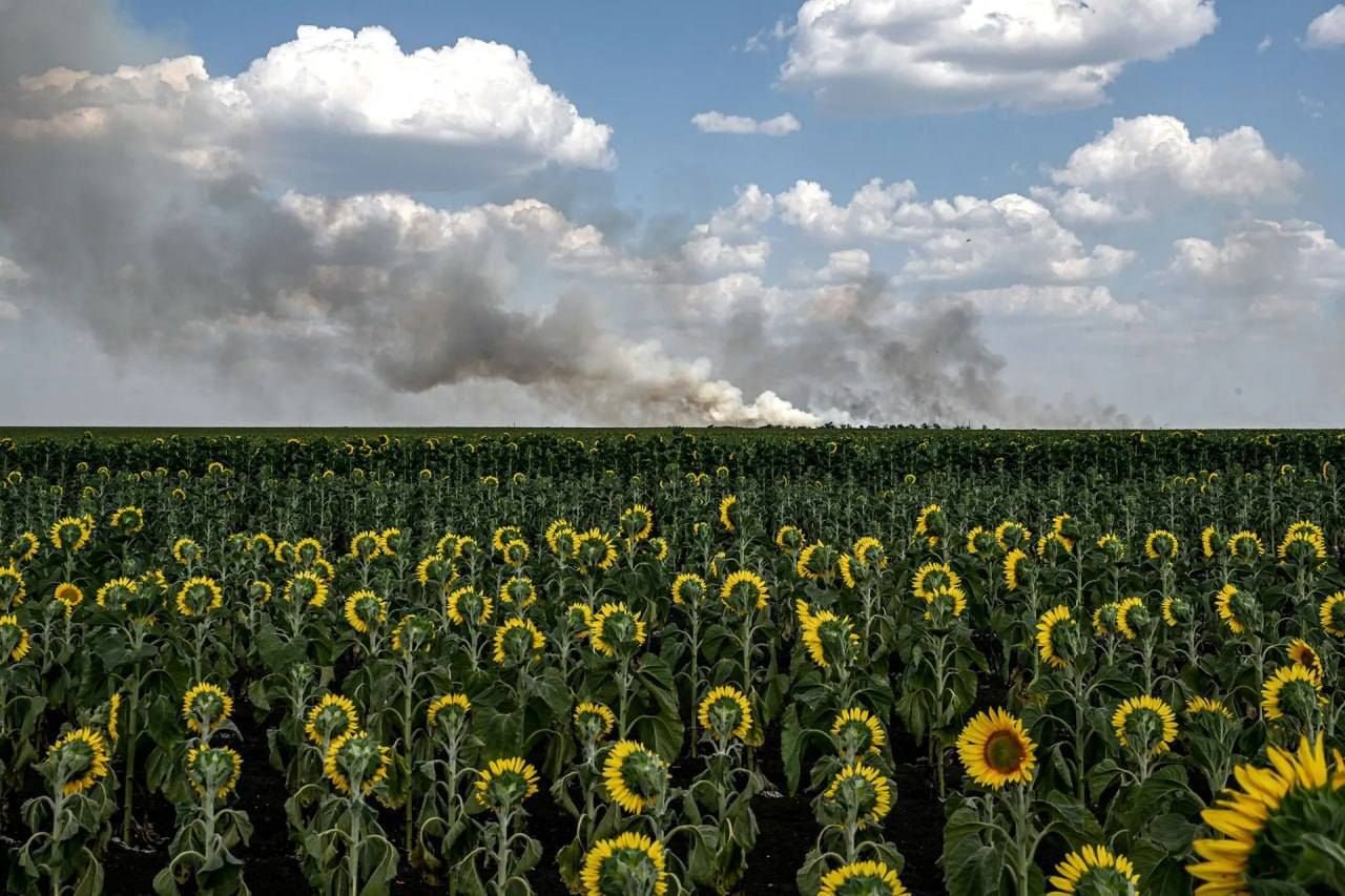 Top 100 Photos of 2025: Ukraine under Invasion Impacts