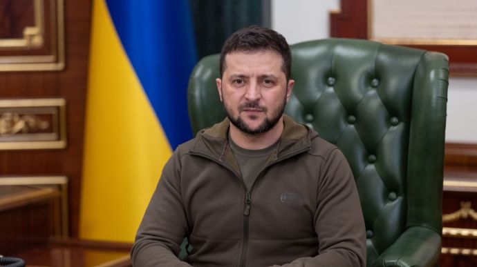 Zelensky dénonce crimes russes en Ukraine