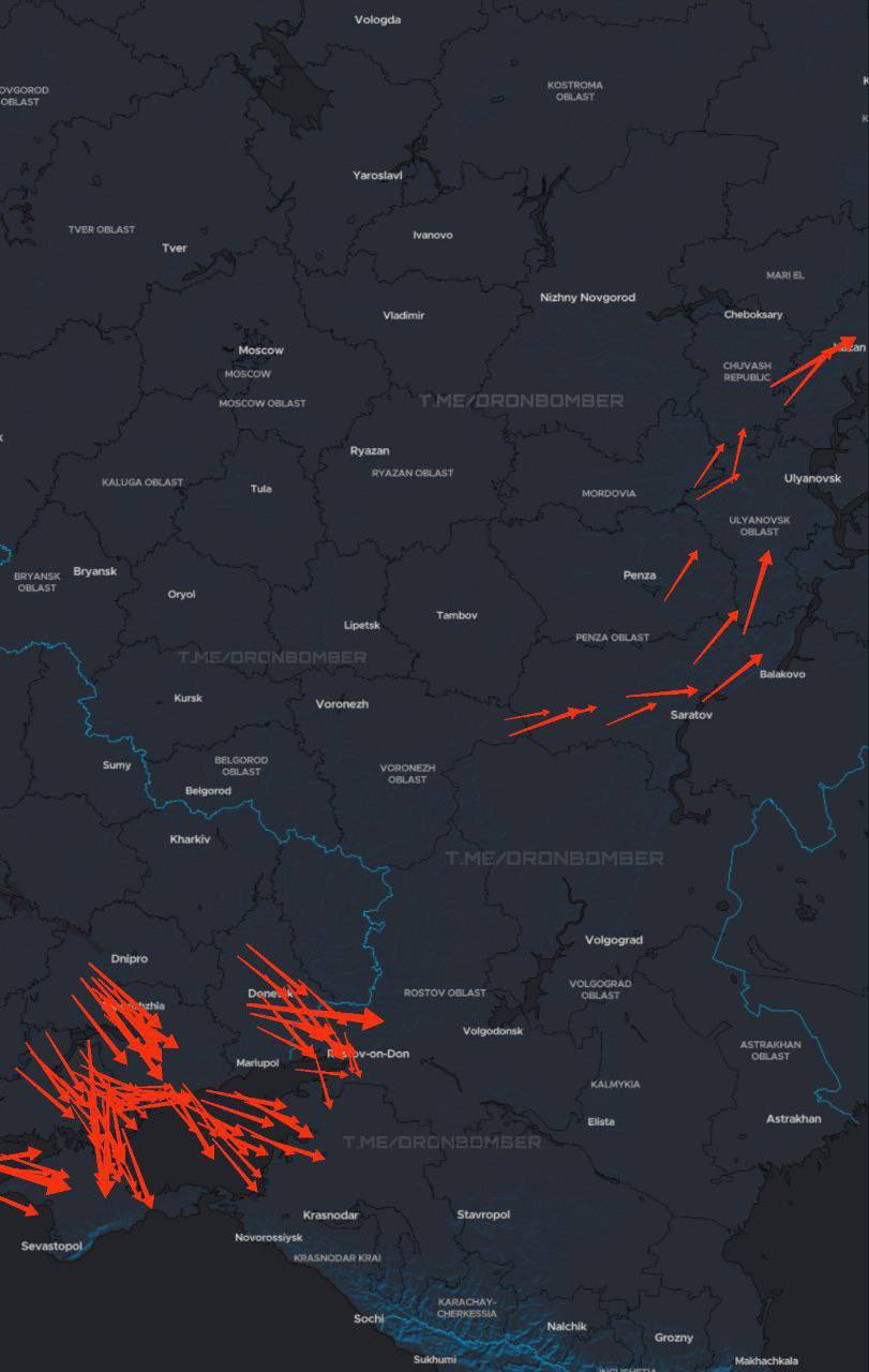 Ukrainian drone flight paths into Russia
