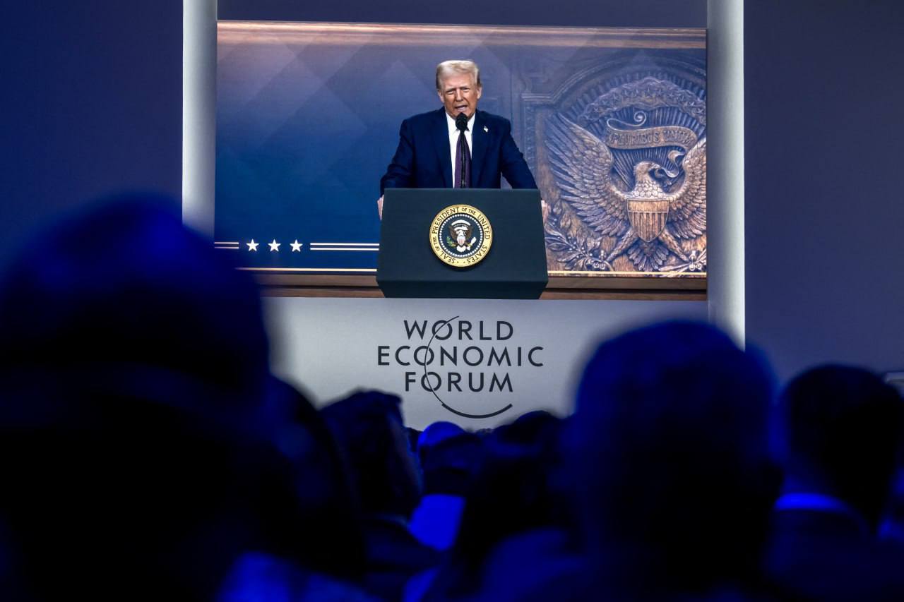 Trump: Ukraine Ready for Peace, but Ask Russia About a Deal