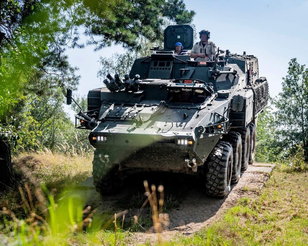 Canadian APCs arriving in Ukraine and sanitary ACSV training