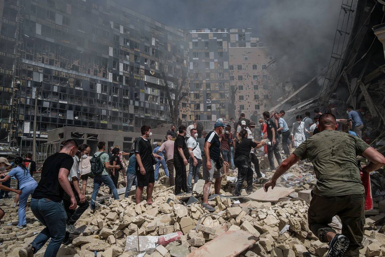Russian attack on Kyiv hospital kills 2, injures 50 including 7 children